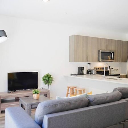 Awesome Townhouse 15 Minutes From The Beach Маямі Екстер'єр фото